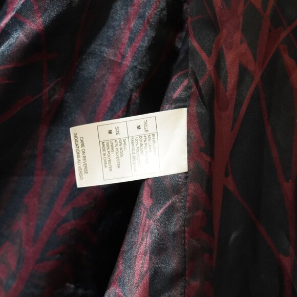 Disneyland park Paris world of frozen Exclusive Elsa wool blend Cape size M - Picture 7 of 8